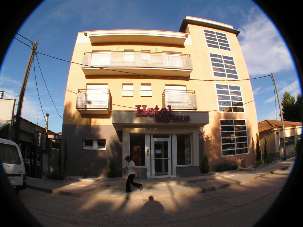 Hotel Zaytun ميكينيزا المظهر الخارجي الصورة