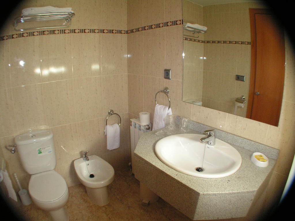 Hotel Zaytun ميكينيزا الغرفة الصورة